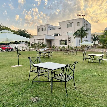 Surya Uday Villa Udaipur Exterior photo