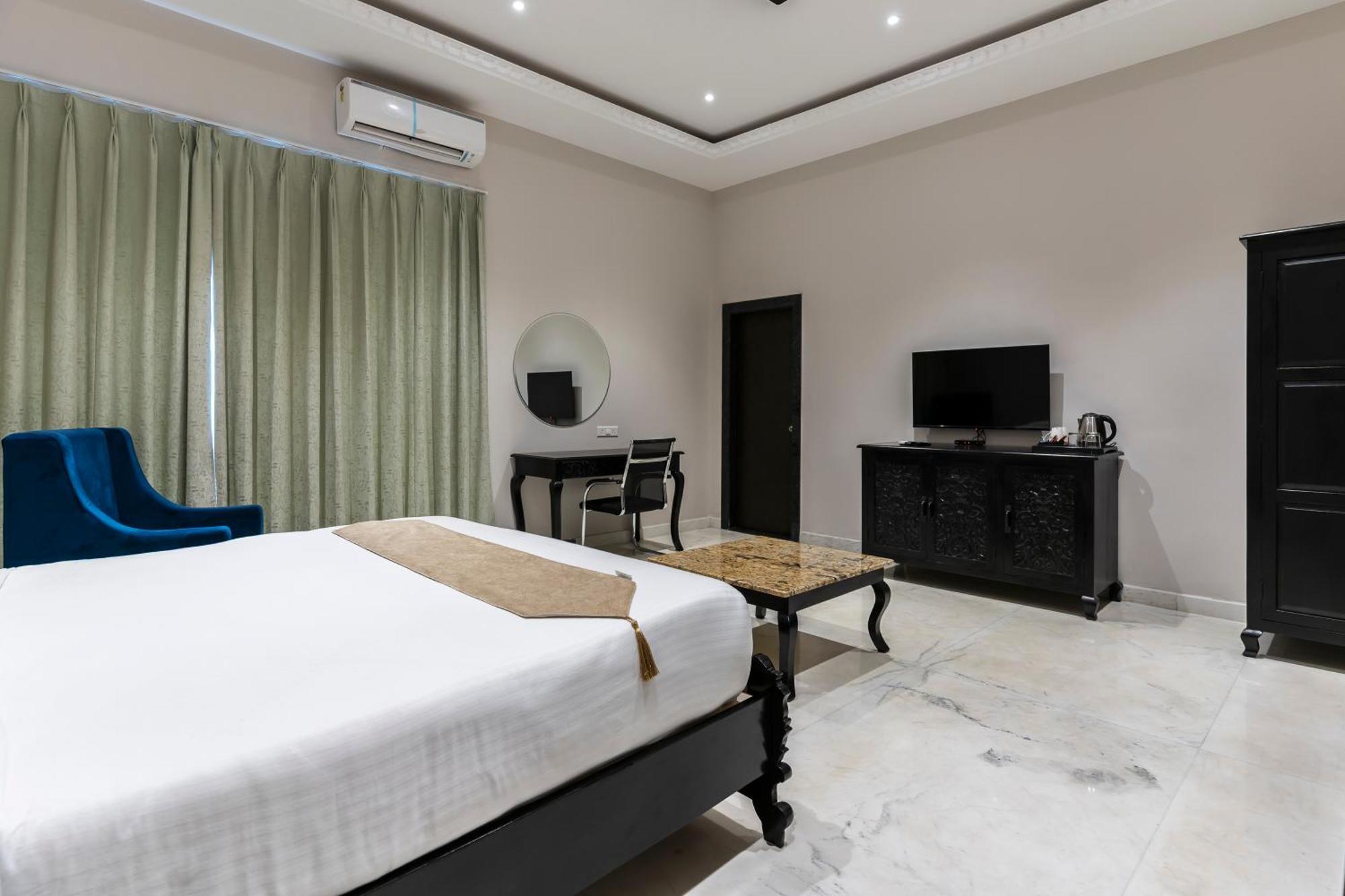 Surya Uday Villa Udaipur Exterior photo